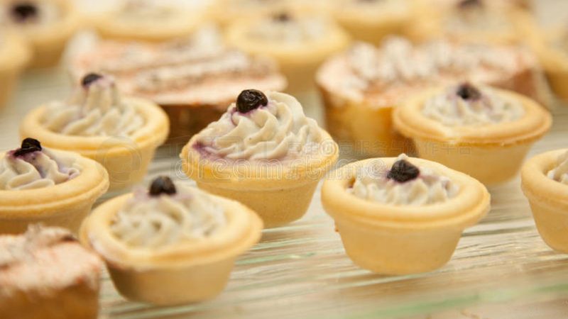 中央厨房设备定制：如何打造高效食堂解决方案**