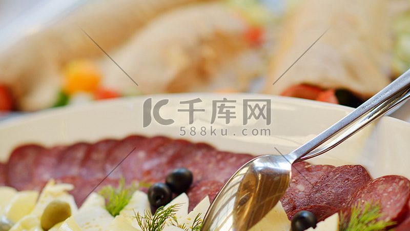 糖果粘牙背后的秘密：揭秘最粘牙糖果的秘诀