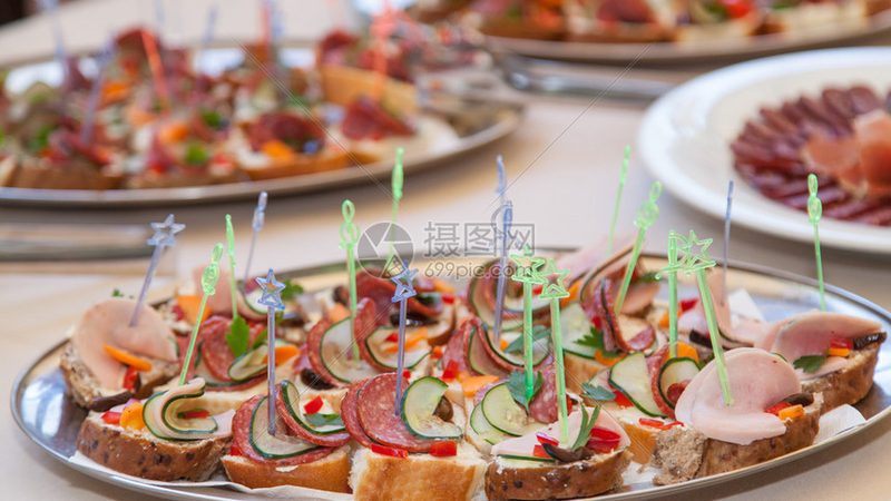 工厂食堂预制菜配送方案：揭秘高效与安全的双重保障