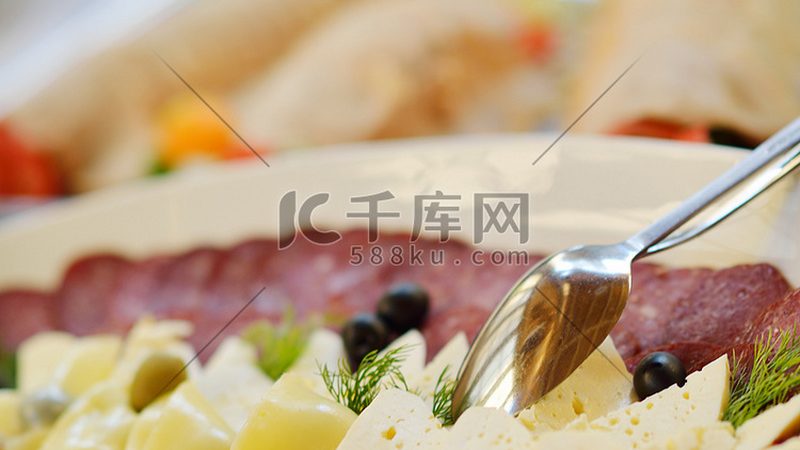 个性婚礼糖果礼盒材质分类解析